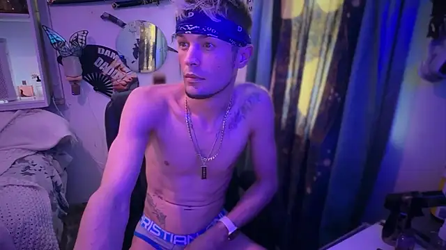 Trystan Spellman online show from April 30, 2026, 10:58 pm
