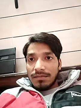 Snapshot of Tarun_0026 chatting on January 3, 2025, 2:40 pm Tarun 0026 online show from January 3, 2025, 2:40 pm