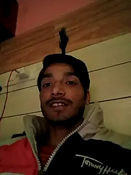 Snapshot of Tarun_0026 chatting on January 9, 2025, 4:17 pm Tarun 0026 online show from January 9, 2025, 4:17 pm