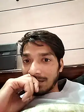Snapshot of Tarun_0026 chatting on January 13, 2025, 4:51 pm Tarun 0026 online show from January 13, 2025, 4:51 pm