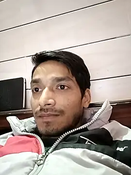 Snapshot of Tarun_0026 chatting on February 21, 2025, 2:48 pm Tarun 0026 online show from February 21, 2025, 2:48 pm