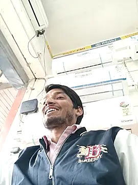 Snapshot of Tarun_0026 chatting on February 26, 2025, 8:04 am Tarun 0026 online show from February 26, 2025, 8:04 am