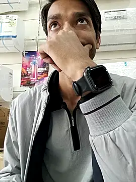 Snapshot of Tarun_0026 chatting on March 15, 2025, 5:30 am Tarun 0026 online show from March 15, 2025, 5:30 am