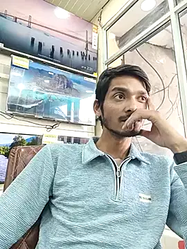 Snapshot of Tarun_0026 chatting on March 22, 2025, 9:02 am Tarun 0026 online show from March 22, 2025, 9:02 am