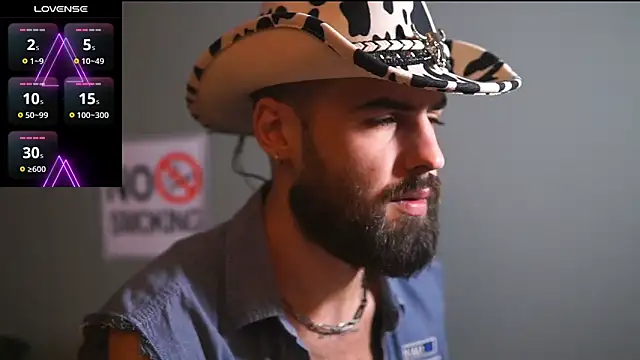 Snapshot of HairyRobxxx chatting on October 9, 2025, 9:13 pm HairyRobxxx online show from October 9, 2025, 9:13 pm