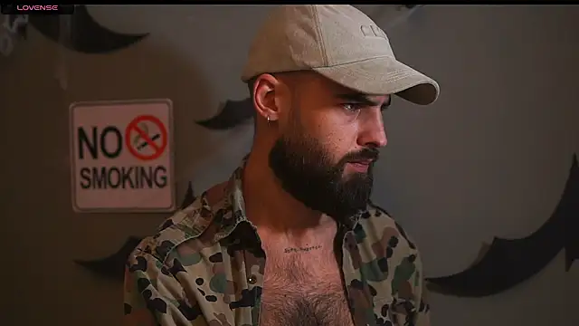 Snapshot of HairyRobxxx chatting on October 21, 2025, 3:24 pm HairyRobxxx online show from October 21, 2025, 3:24 pm