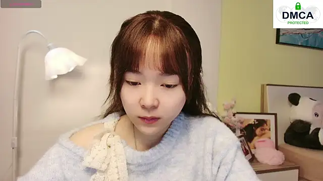 Chenjing0 online show from February 14, 2025, 4:58 am