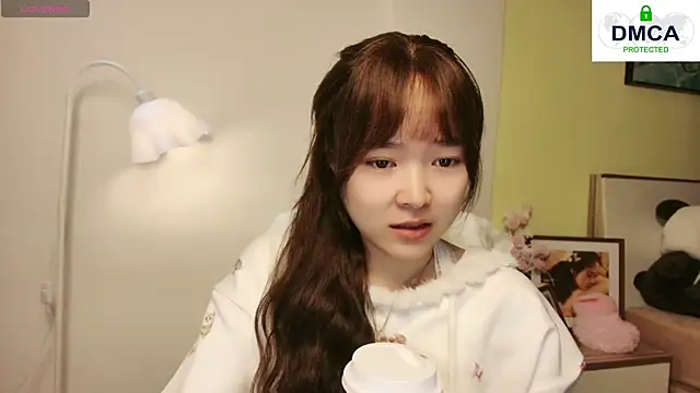 Chenjing0 online show from February 15, 2025, 8:22 am