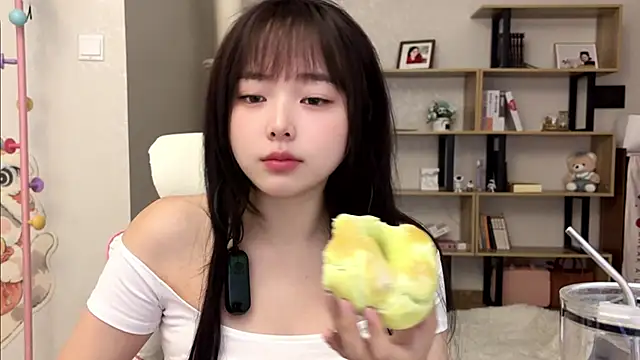 Snapshot of Chenjing0 chatting on October 21, 2025, 2:56 am Chenjing0 online show from October 21, 2025, 2:56 am