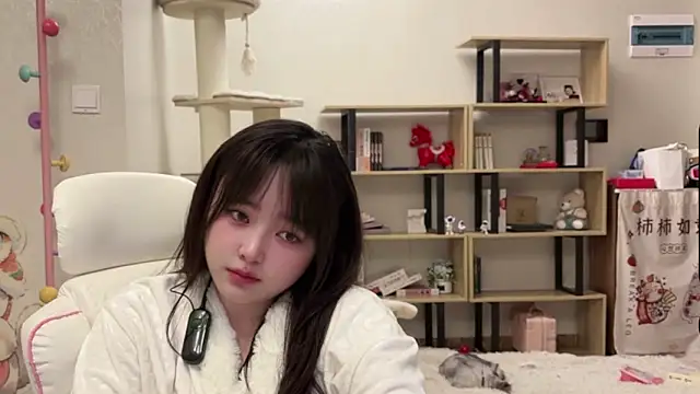 Chenjing0 online show from March 11, 2026, 1:06 pm