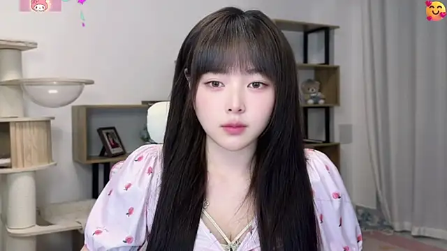 Chenjing0 online show from June 7, 2026, 12:20 pm
