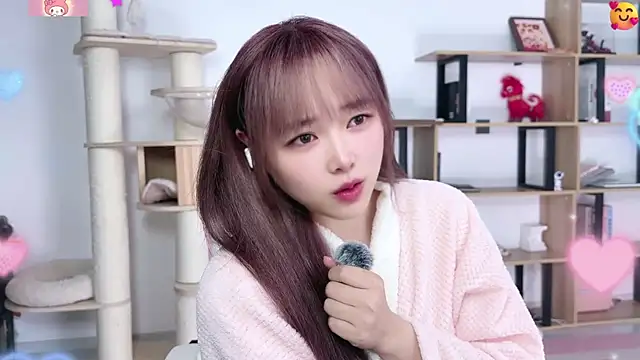 Chenjing0 online show from June 22, 2026, 3:42 pm