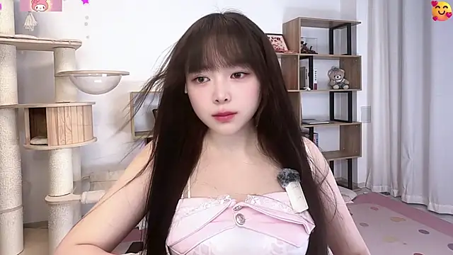Chenjing0 online show from July 18, 2026, 12:53 pm