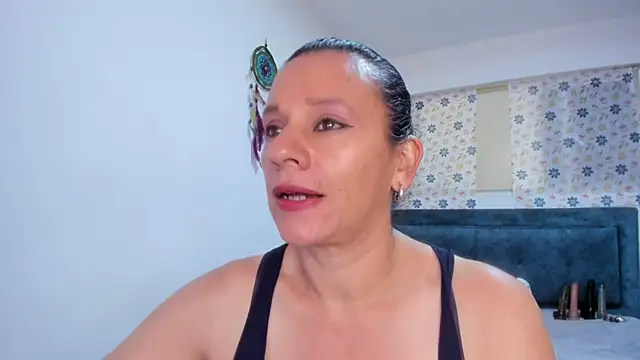 sofi saliva2511 online show from April 26, 2026, 4:04 pm