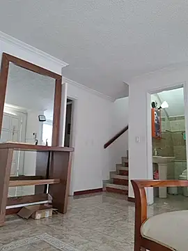 karina warthon online show from February 12, 2026, 5:30 pm