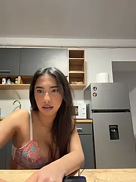 Snapshot of miaceleste chatting on November 1, 2025, 6:32 pm miaceleste online show from November 1, 2025, 6:32 pm