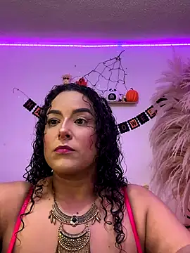 ariadna cooper online show from October 22, 2025, 4:57 am