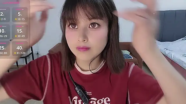 Lucky-xiuxiu online show from September 21, 2025, 6:53 pm