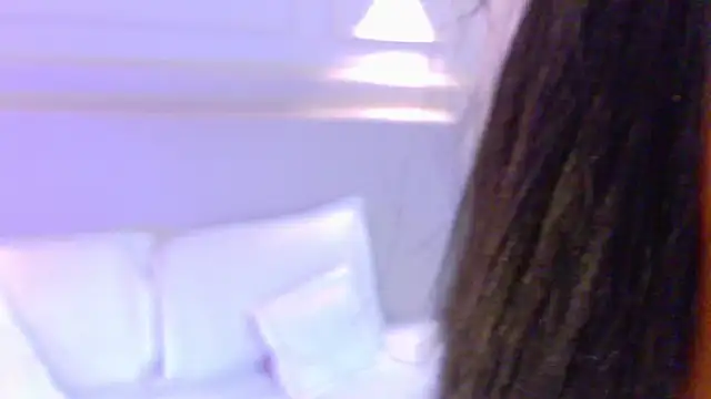 Snapshot of AbieHills chatting on October 27, 2025, 11:25 am AbieHills online show from October 27, 2025, 11:25 am