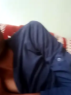 Snapshot of Abony_femboy chatting on October 1, 2025, 2:50 am Abony femboy online show from October 1, 2025, 2:50 am