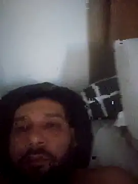 Snapshot of parejahot2232 chatting on March 22, 2025, 10:48 pm parejahot2232 online show from March 22, 2025, 10:48 pm