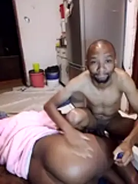 KMbesxxx online show from November 6, 2025, 8:54 pm