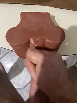 salahjode4325 online show from November 4, 2025, 8:35 am