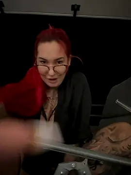 Mia-Fuchs online show from September 20, 2025, 11:28 pm