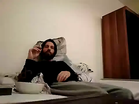 calacalacala online show from January 4, 2025, 2:56 am