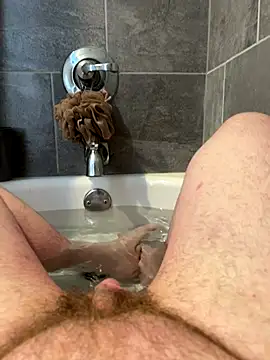 Ucsamiam online show from September 18, 2025, 10:12 pm