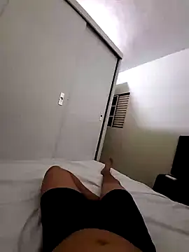 manterei2 online show from January 2, 2025, 12:13 am