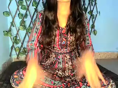 Snapshot of SIYA_MAVI chatting on January 13, 2025, 12:13 pm SIYA MAVI online show from January 13, 2025, 12:13 pm