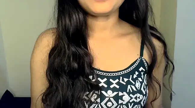Snapshot of SIYA_MAVI chatting on February 5, 2025, 10:30 am SIYA MAVI online show from February 5, 2025, 10:30 am