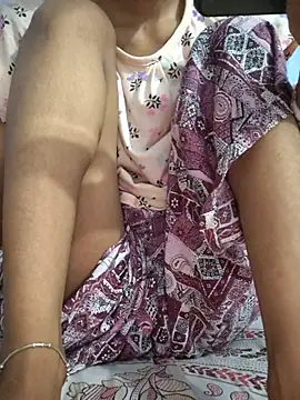 Snapshot of 124pakhi chatting on August 2, 2026, 7:34 pm 124pakhi online show from August 2, 2026, 7:34 pm