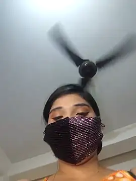 Beauty Queen02 online show from March 22, 2025, 4:35 am