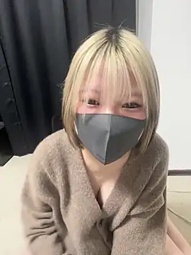 Hikaru-chan online show from January 17, 2025, 10:45 pm