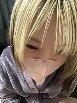 Hikaru-chan online show from January 31, 2025, 10:10 pm