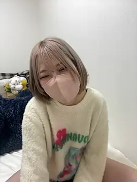 Hikaru-chan online show from February 13, 2025, 7:21 pm