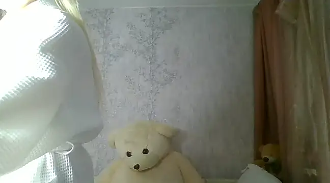 Snapshot of Mariana_har777 chatting on January 7, 2025, 3:44 pm Mariana har777 online show from January 7, 2025, 3:44 pm