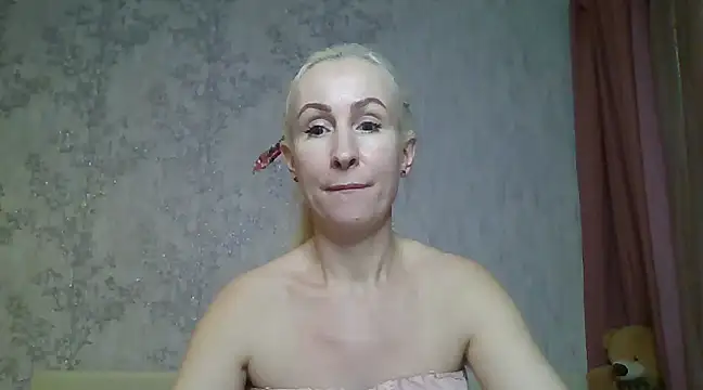Snapshot of Mariana_har777 chatting on January 10, 2025, 5:13 pm Mariana har777 online show from January 10, 2025, 5:13 pm
