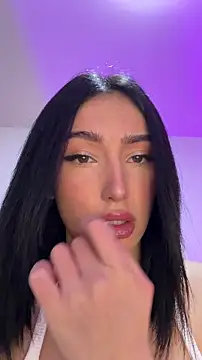 Snapshot of Maddy_Jones chatting on March 6, 2026, 2:30 am Maddy Jones online show from March 6, 2026, 2:30 am