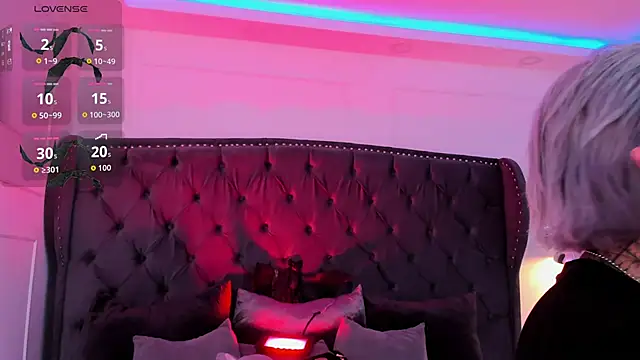 jinxv nuss online show from November 5, 2025, 10:37 am