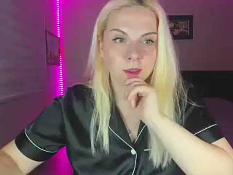 HappyIva online show from January 15, 2026, 1:59 pm