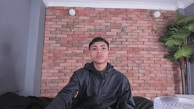 adam piarse01 online show from November 21, 2025, 3:16 am