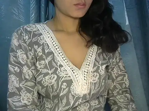 Horny honey69 online show from January 11, 2025, 5:18 pm