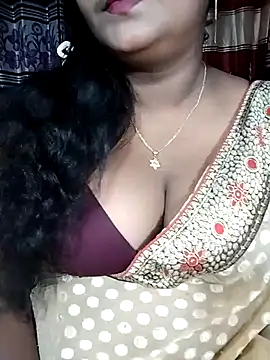 Snapshot of YERY_HOT chatting on November 1, 2025, 5:59 pm YERY HOT online show from November 1, 2025, 5:59 pm