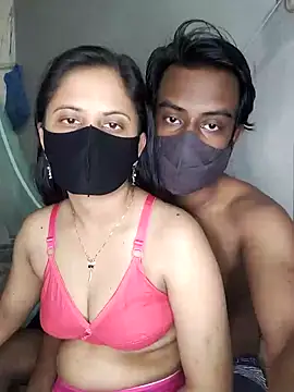 Snapshot of Hot_Nila chatting on January 17, 2025, 5:08 pm Hot Nila online show from January 17, 2025, 5:08 pm