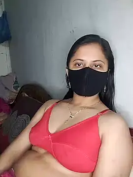 Snapshot of Hot_Nila chatting on February 4, 2025, 2:17 am Hot Nila online show from February 4, 2025, 2:17 am