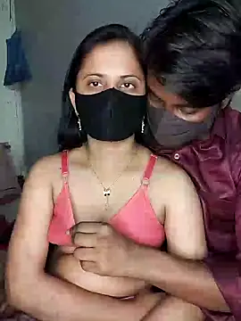 Snapshot of Hot_Nila chatting on February 6, 2025, 2:58 pm Hot Nila online show from February 6, 2025, 2:58 pm