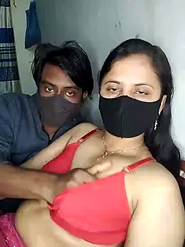 Snapshot of Hot_Nila chatting on February 8, 2025, 4:03 am Hot Nila online show from February 8, 2025, 4:03 am